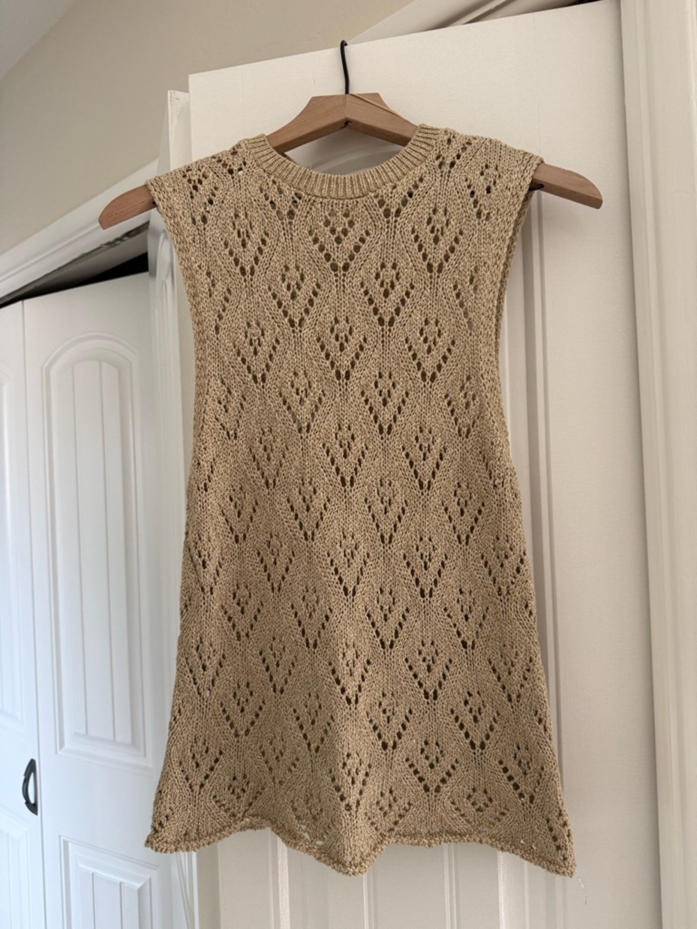 Zara Gold Knit Sleeveless Pointelle Top